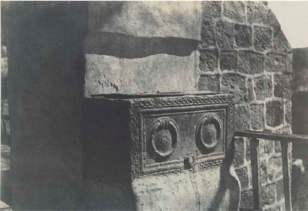 Jérusalem: Restes de Sculptures Judaïques; Sarcophage Judaïques, 1854