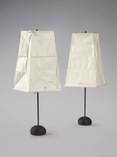 Pair of Akari light sculptures model no. BB2-V1