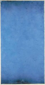 Spazio blu e segno bianco