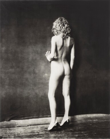 Eva, Studio rue des Martyrs, Paris, 2002