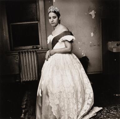 Cindy Lubar as Queen Victoria
