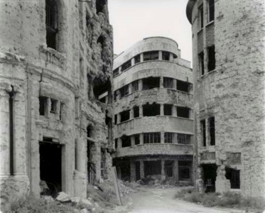 Beirut 1991 - rue Allemby rue Fakhry Bey