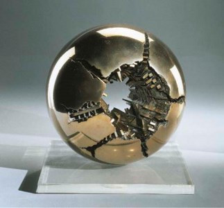 Sfera con perforazione