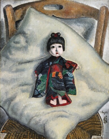 La Poupée japonaise sur une chaise
