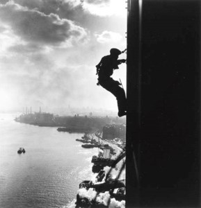 Between Heaven and Earth (1950)
