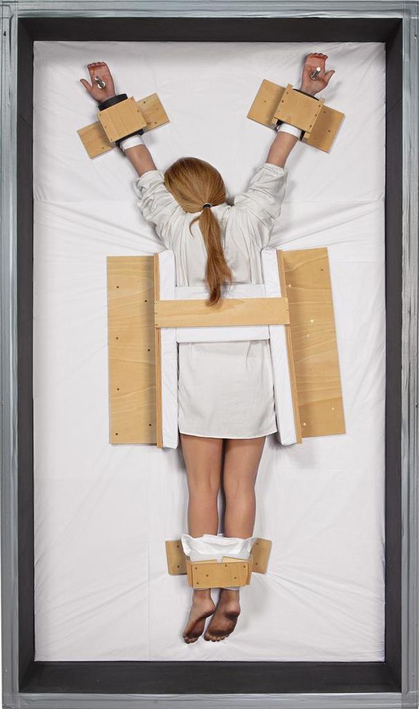 Maurizio Cattelan, UNTITLED