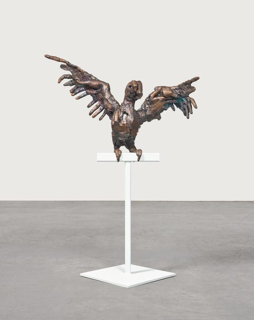 Hand Bird 1