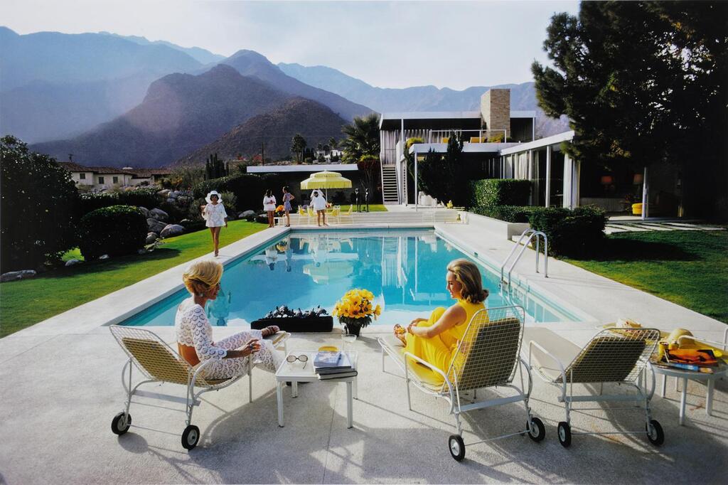 'Poolside Glamour', January 1970
