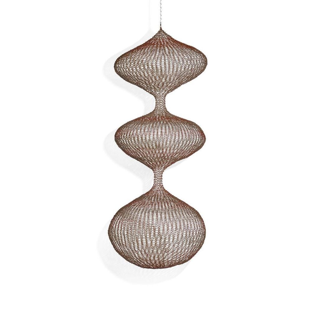 Stripes (S.645, Hanging Three-Lobed ,Single-Layered Continuous Form (Stripes))