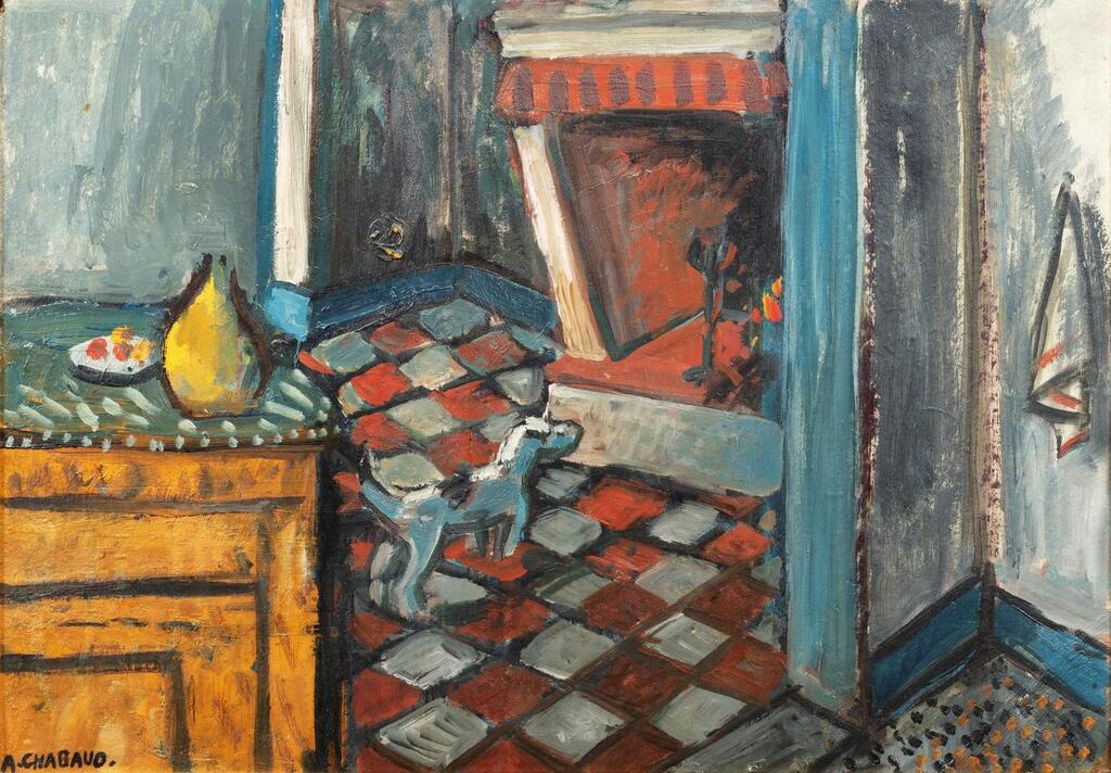 Le chien devant la cheminée