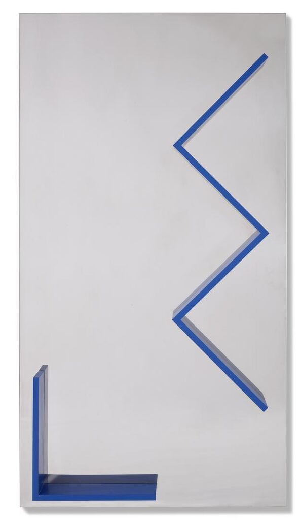 Detachable Storage Rack for a Metallic Structure 15 (Exploit)