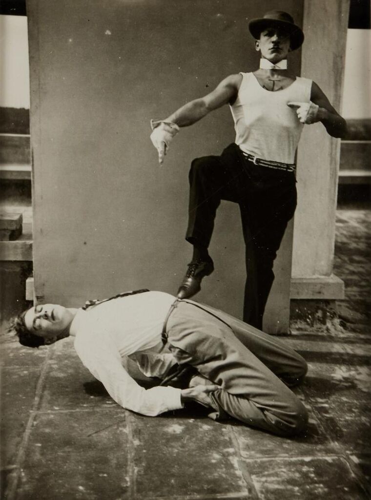 Xanti Schawinsky Standing on a Bauhaus Colleague