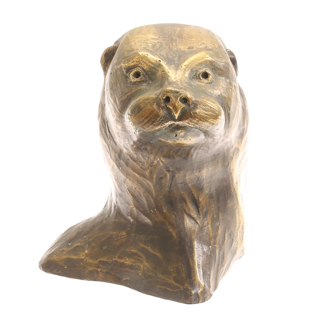 Skulptur, brons, utter, signerad 1993, numrerad 5/10.