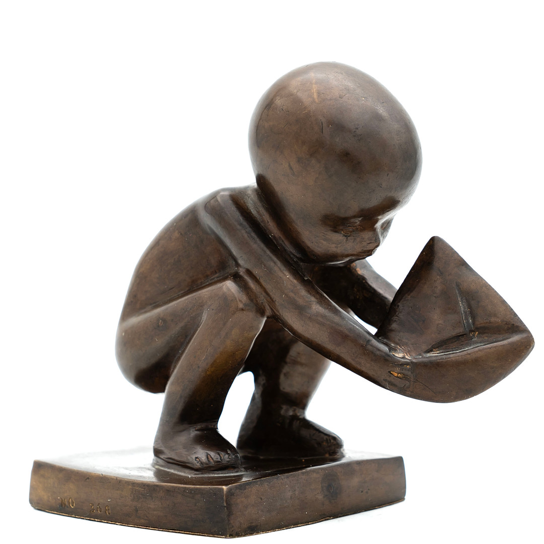 "Storseglaren", skulptur, brons, formgiven 1978, Signerad & numrerad: 368.