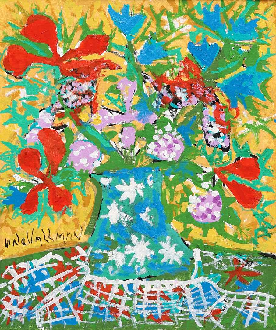 Blommor i vas, olja på duk, signerad.