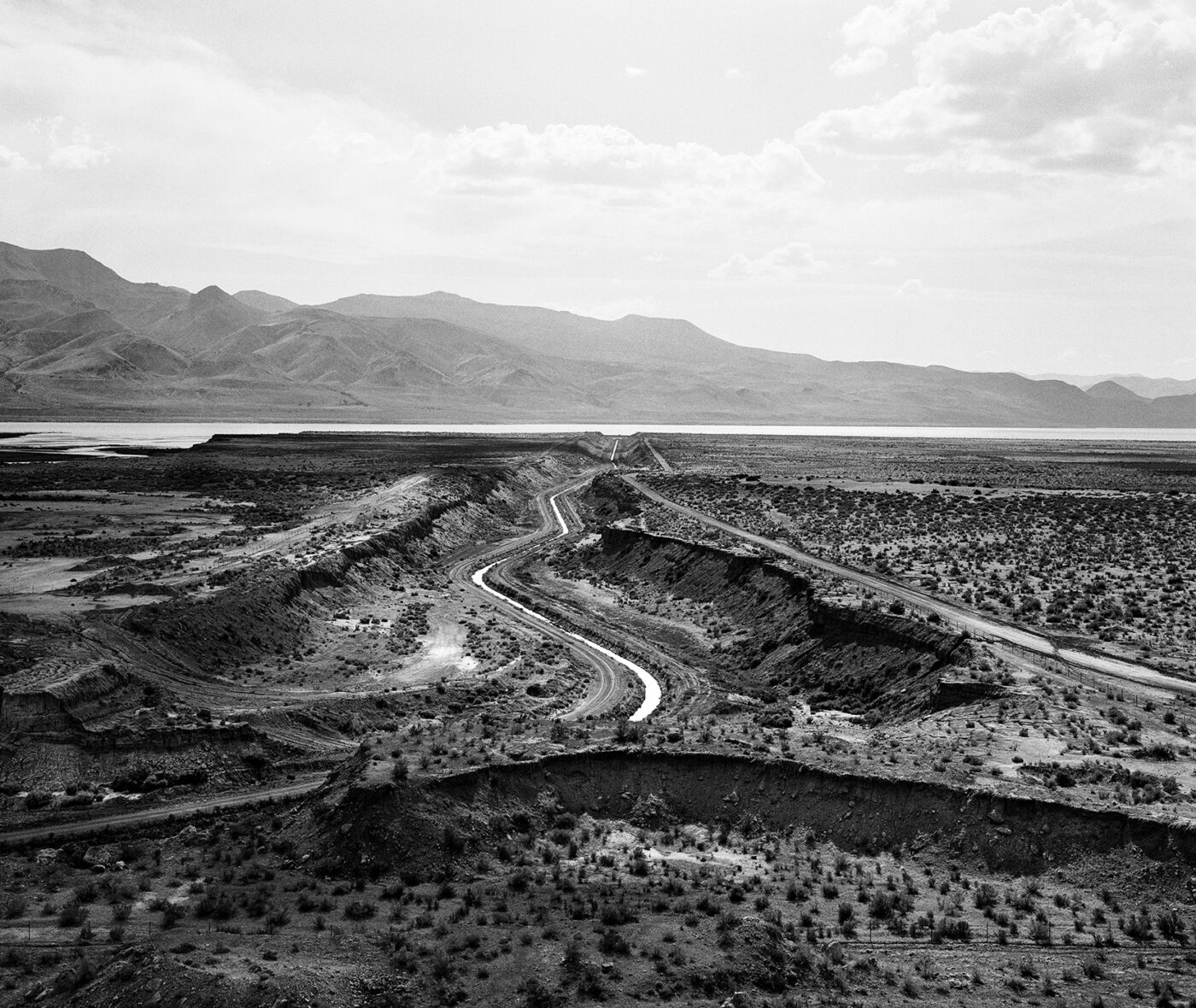 Blazing Light: Photographs by Mimi Plumb