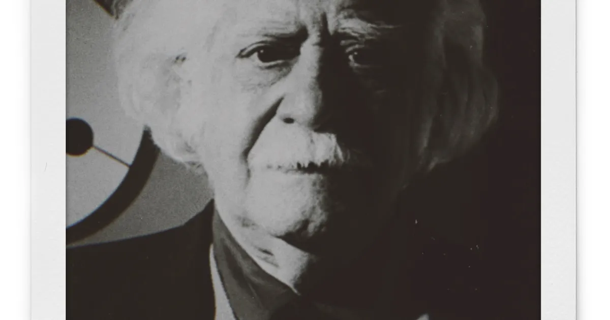 Leon Tovar Gallery logo