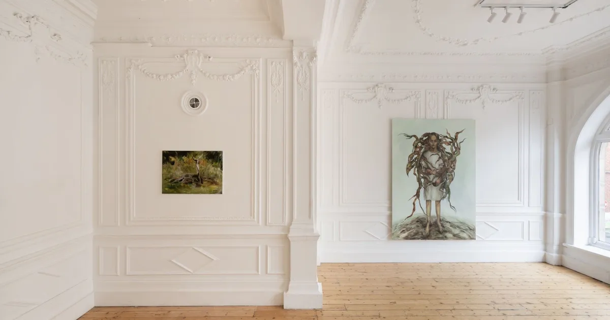 First floor, 12 St George Street logo