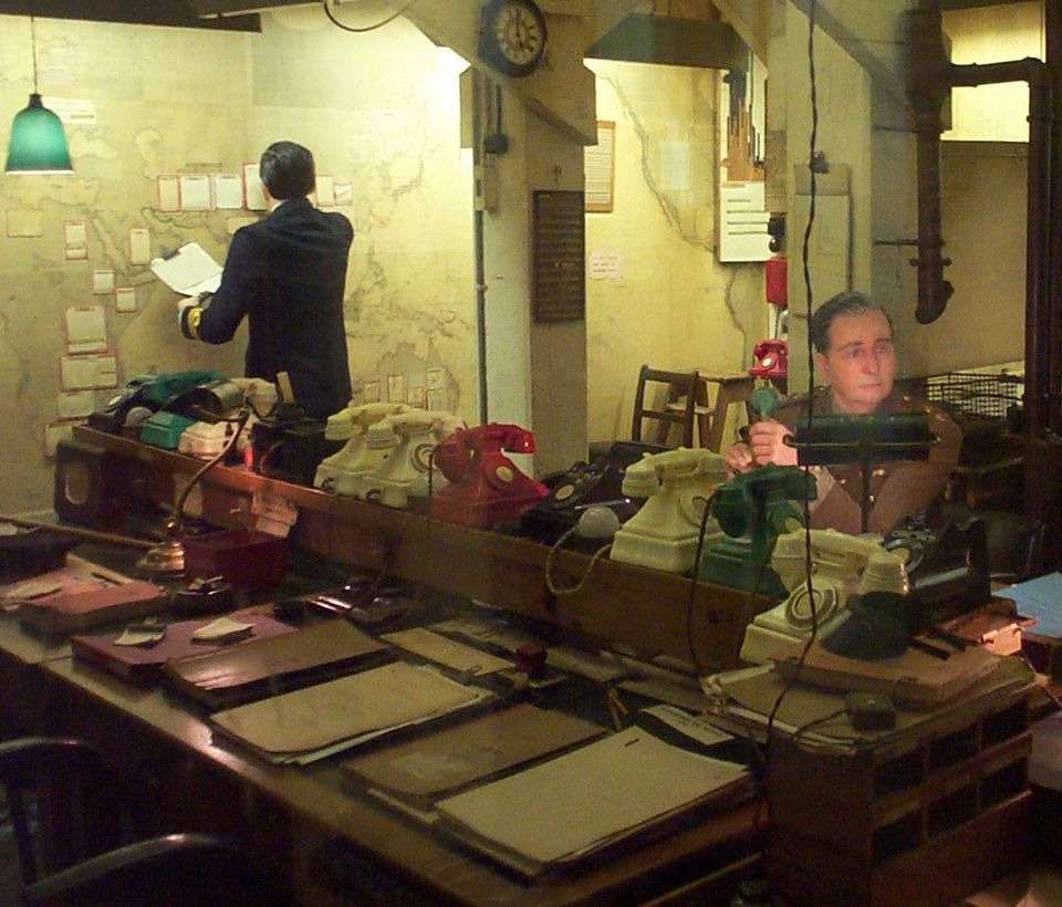 Churchill War Rooms logo