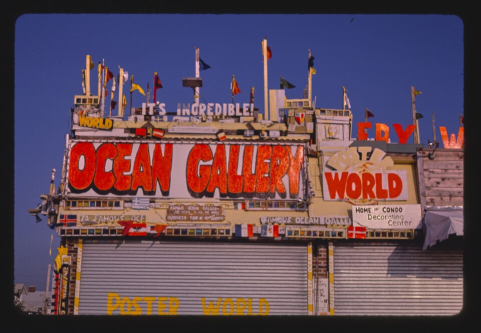 Ocean Gallery logo