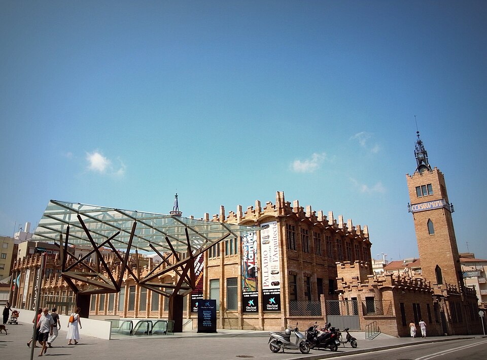 CaixaForum Barcelona logo