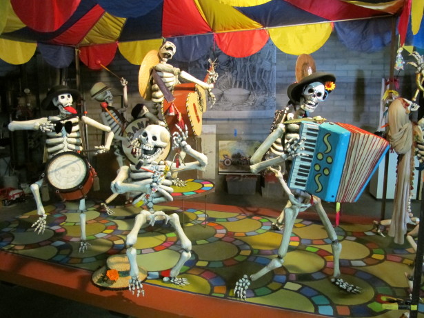Banda Calaca: Installation by Hank Tusinski
