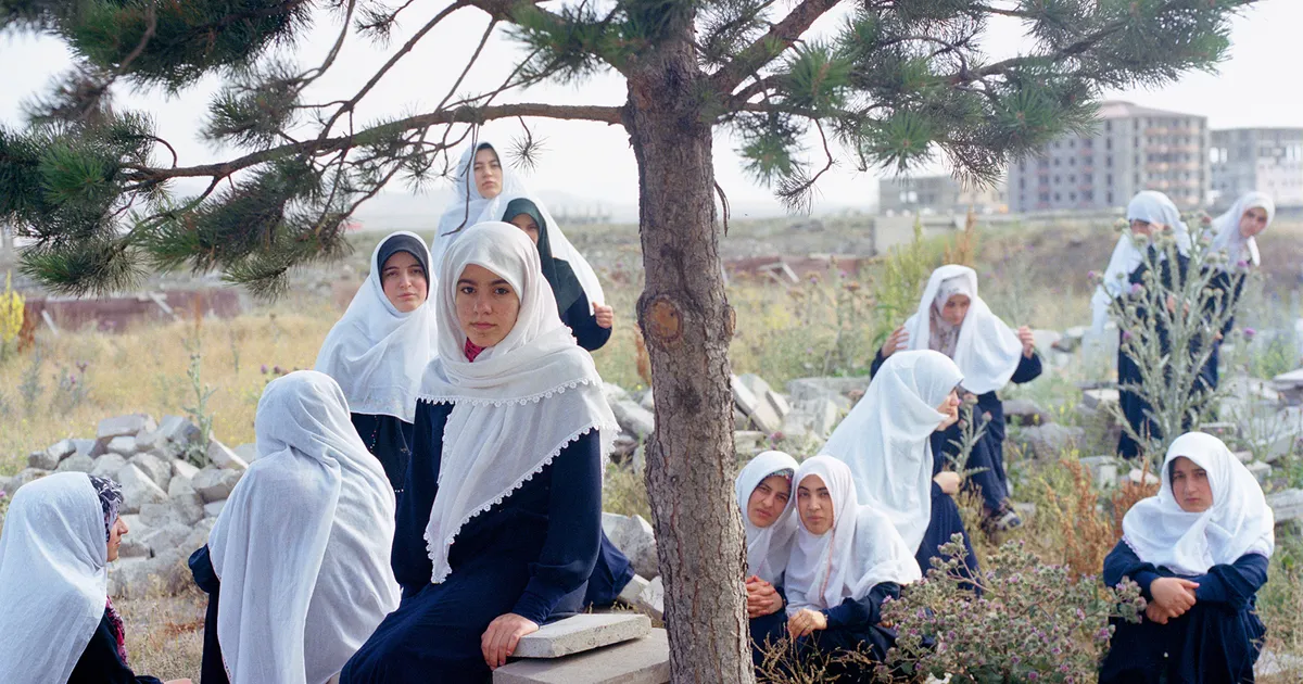 Howard Greenberg Gallery logo