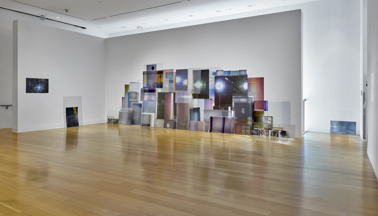 Screens: Virtual Material