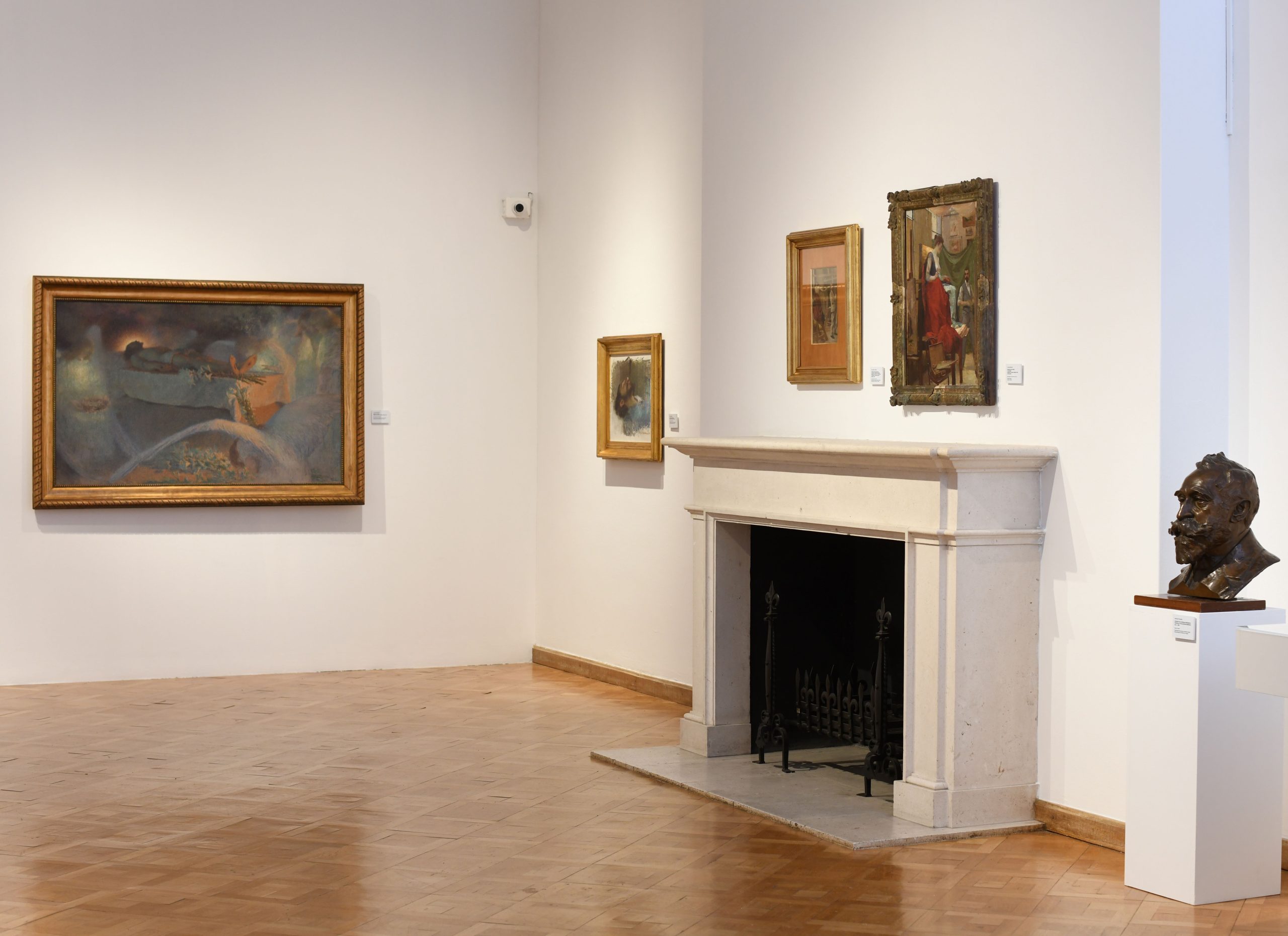 The exhibition “Artists on Artists – A Visual Panopticon”