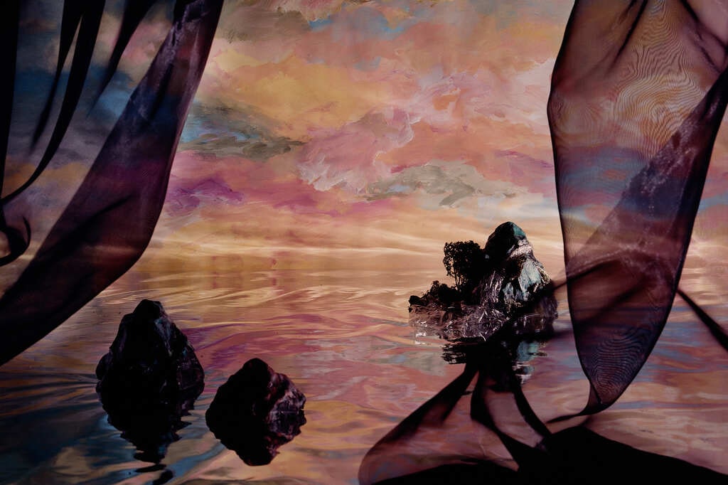 Reveal (from the series Mirages)
