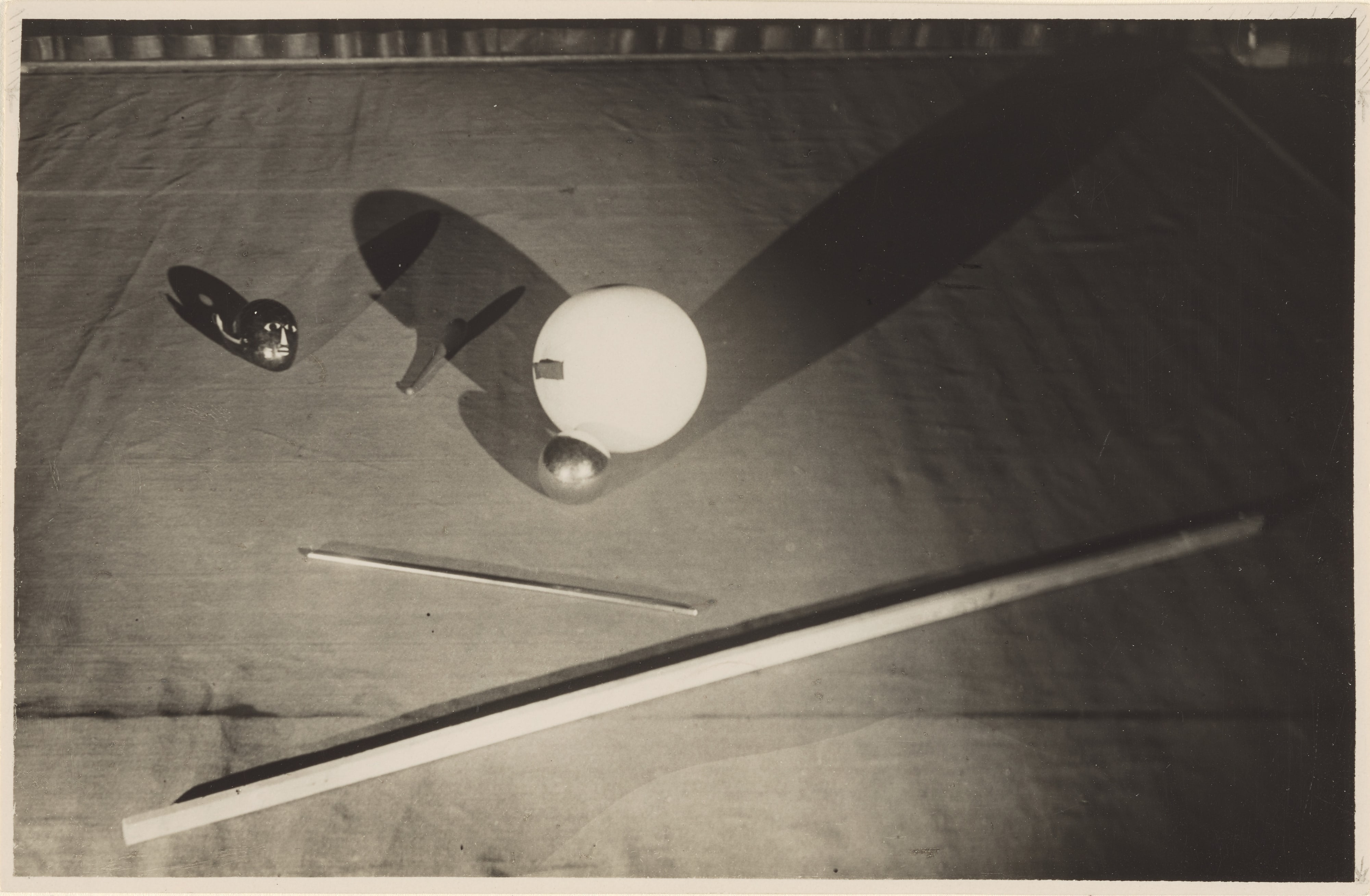 Still Life with Stage Elements (Stilleben - Buhnenelemente).
