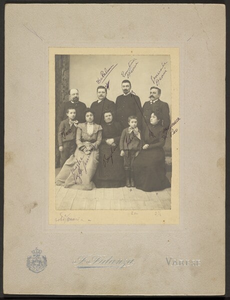[Group portrait of Fedele Azari's family]