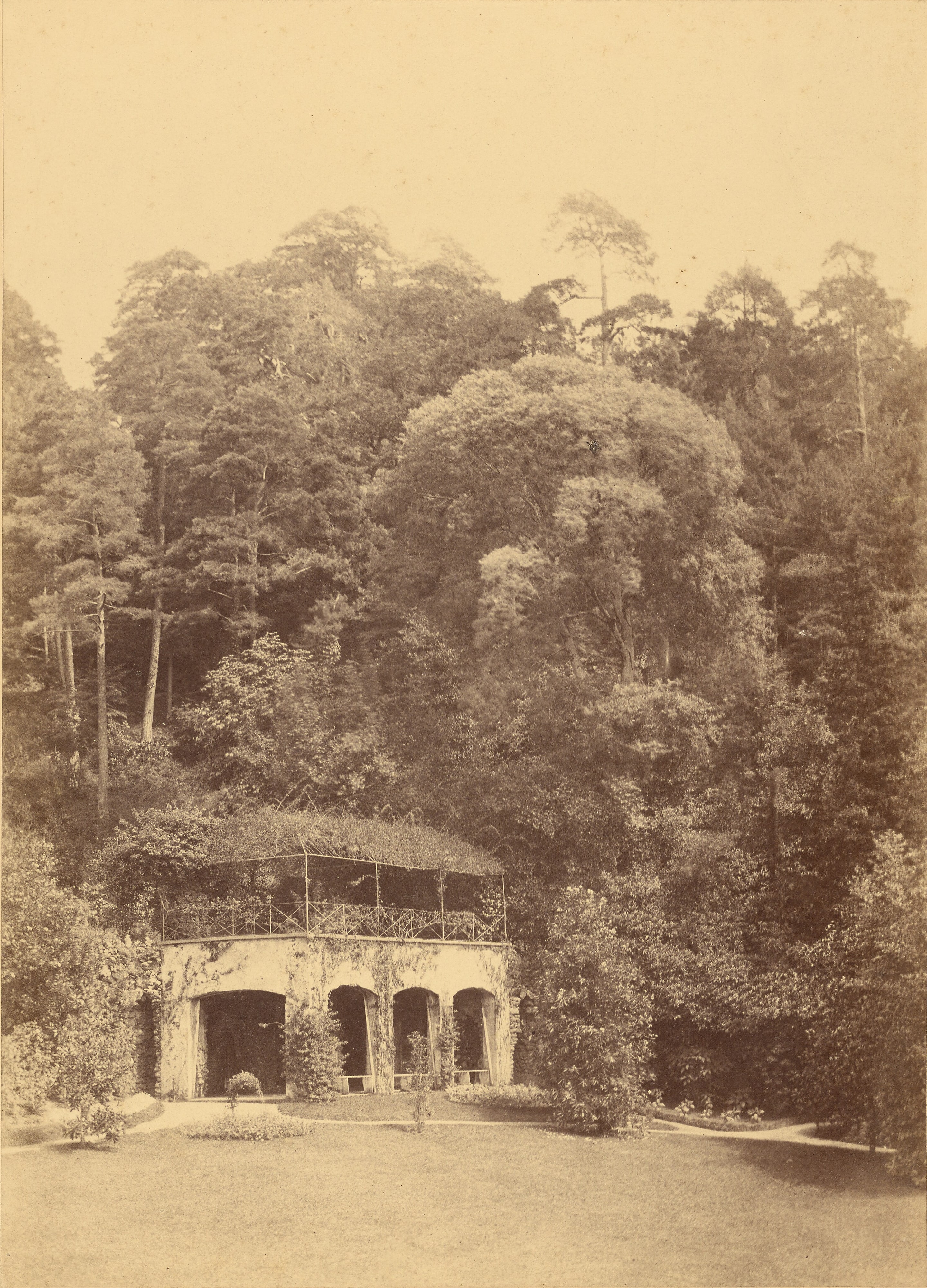 [Villa Serbelloni sur le Lac de Como]