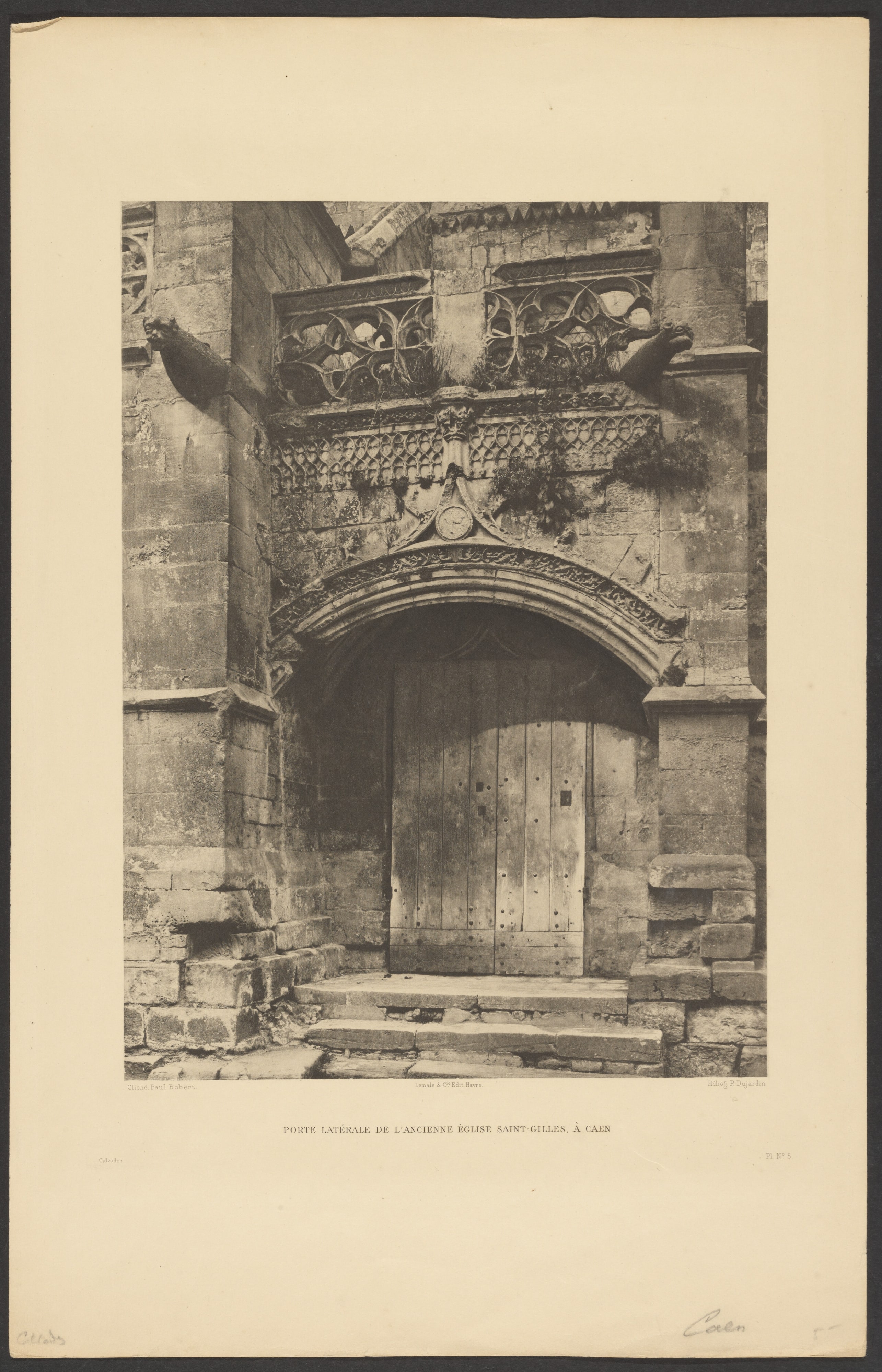 Porte Laterale de L'Ancienne Eglise Saint-Gilles a Caen