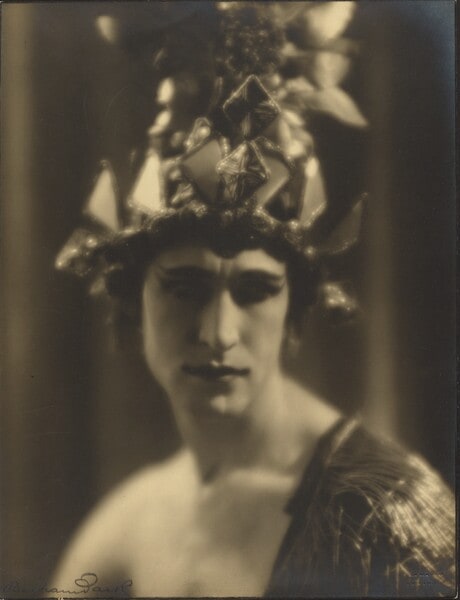 [Man in costume]