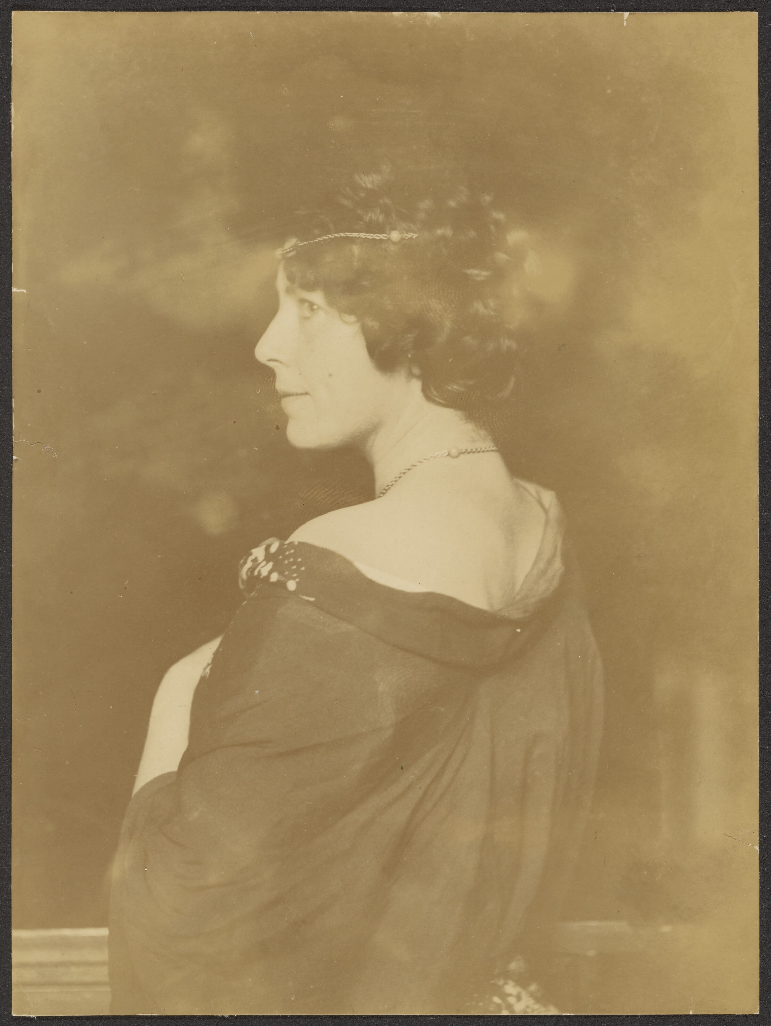 [Portrait of an Unknown Woman]