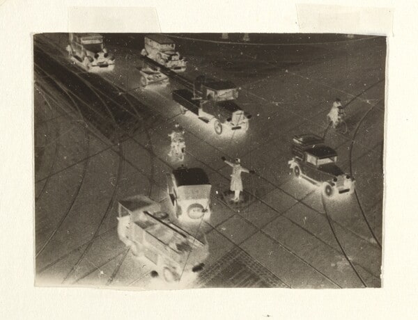 [Intersection with Traffic Controller]