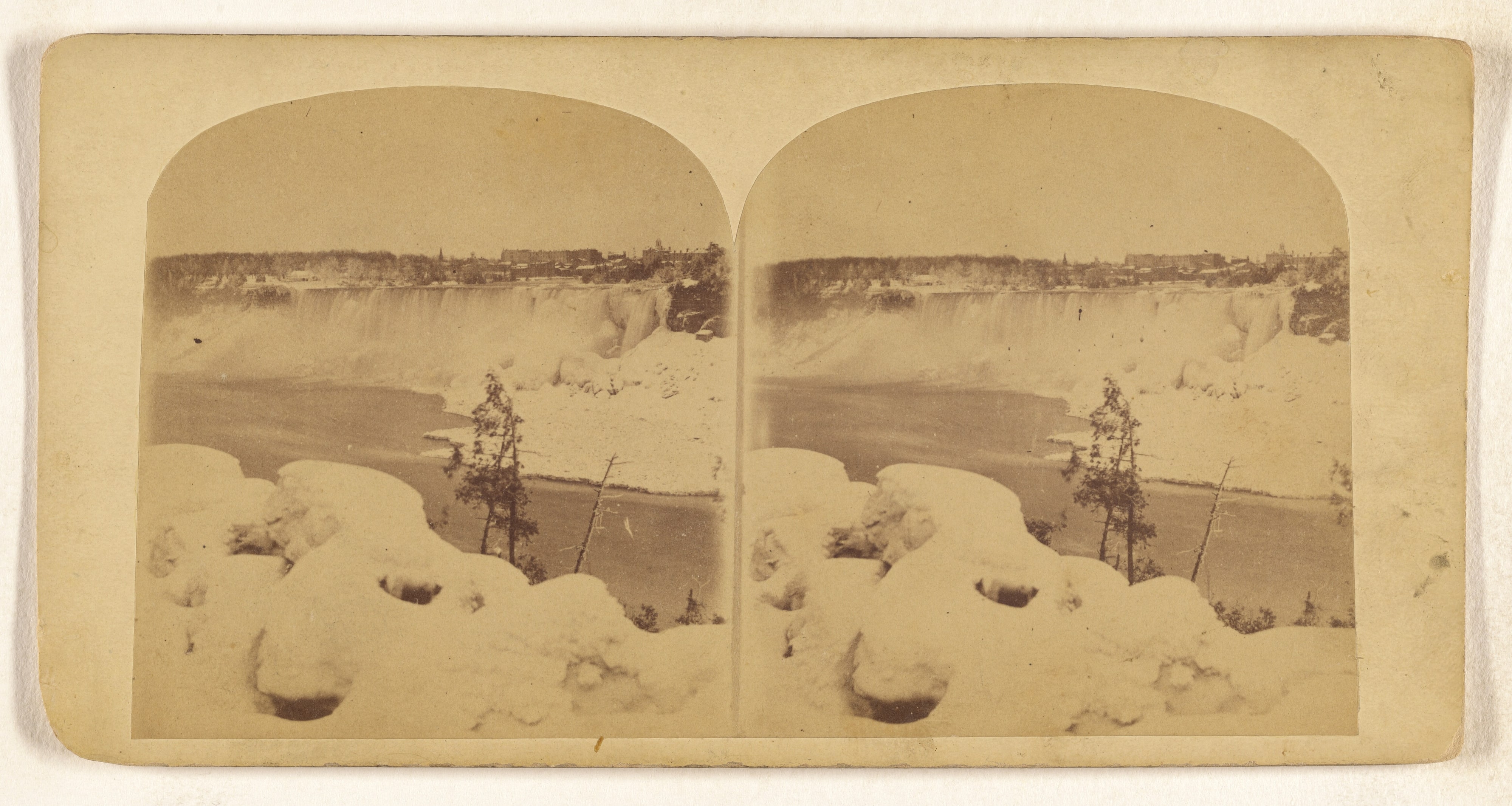 Niagara - American Fall in winter, from the Canada side.