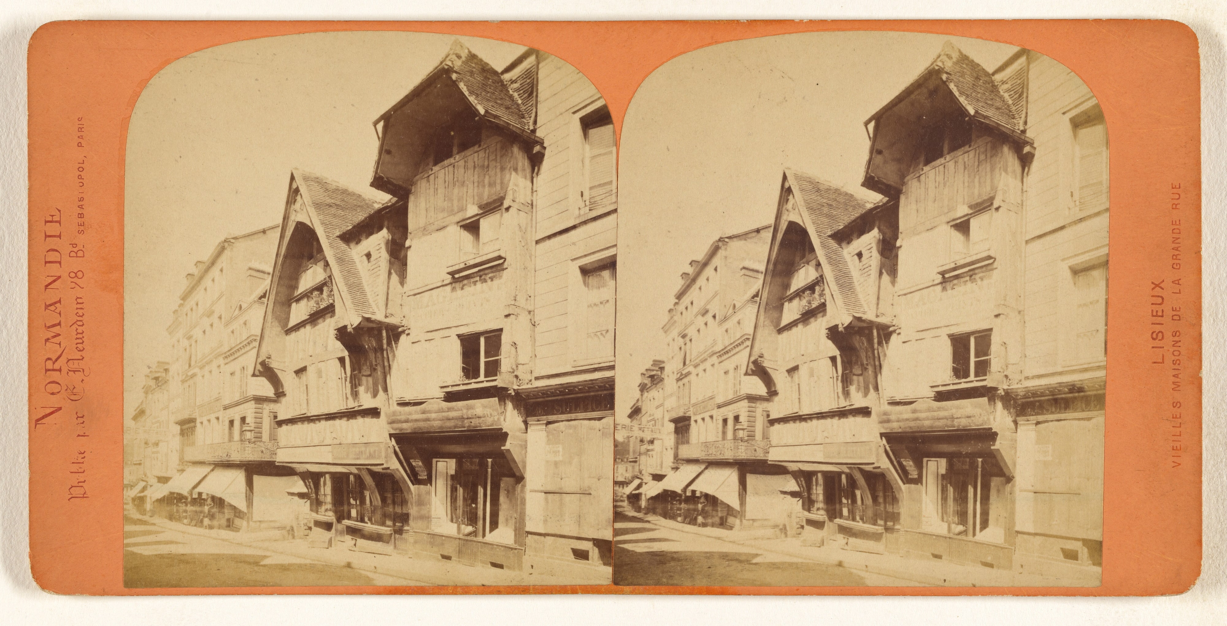 Normandie. Lisieux. Vielles Maisons de la Grande Rue.