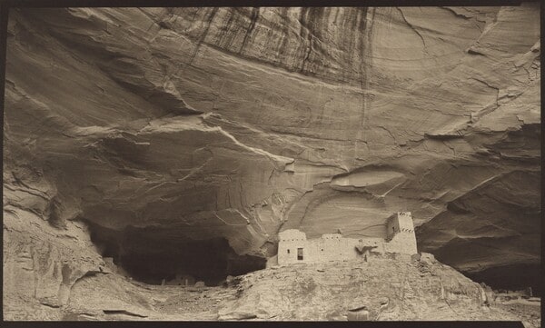 Mummy Cave Ruin, Canyon del Muerto, Arizona