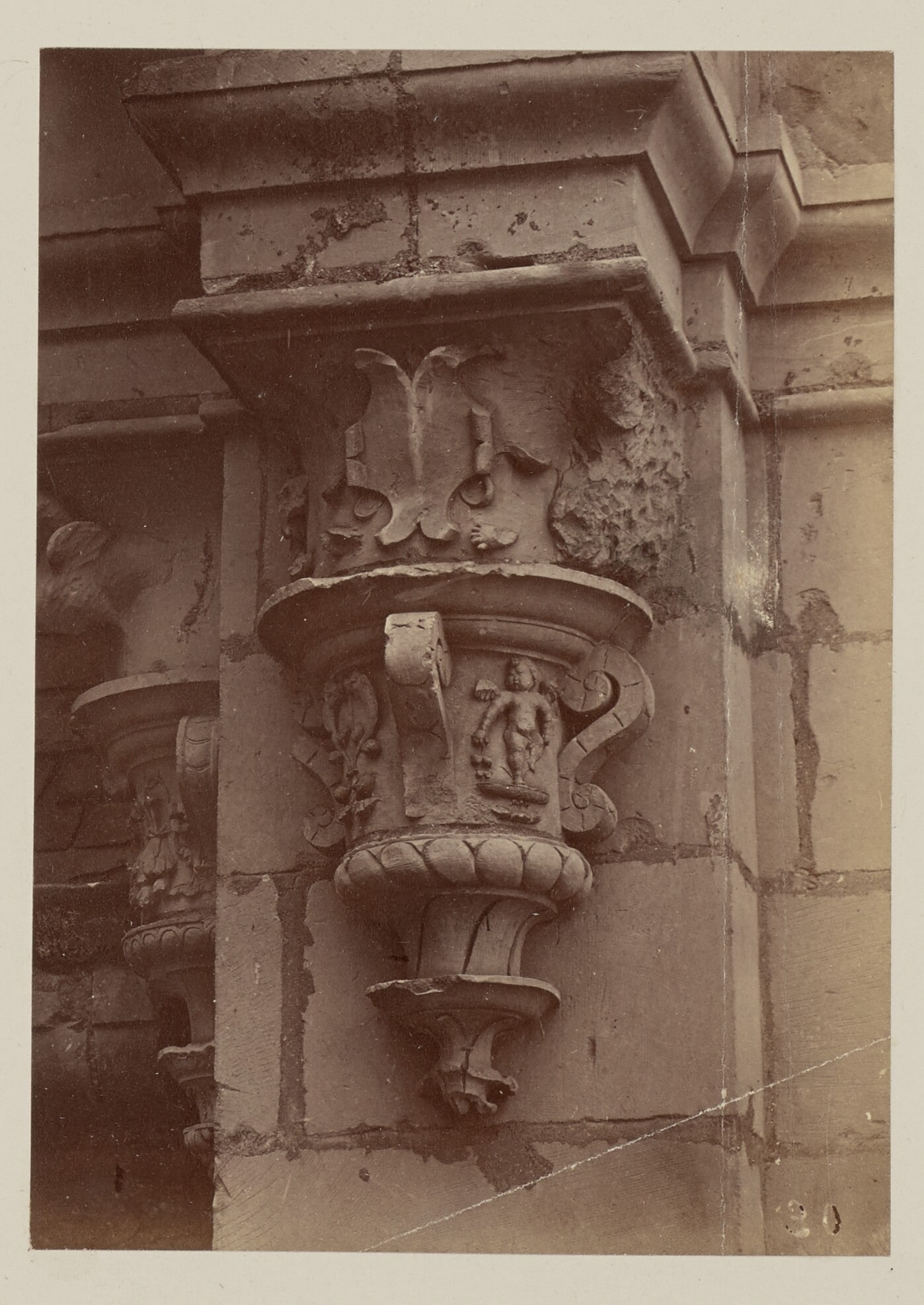 Château de Chambord: Niches et culots, intérieur de la lanterne