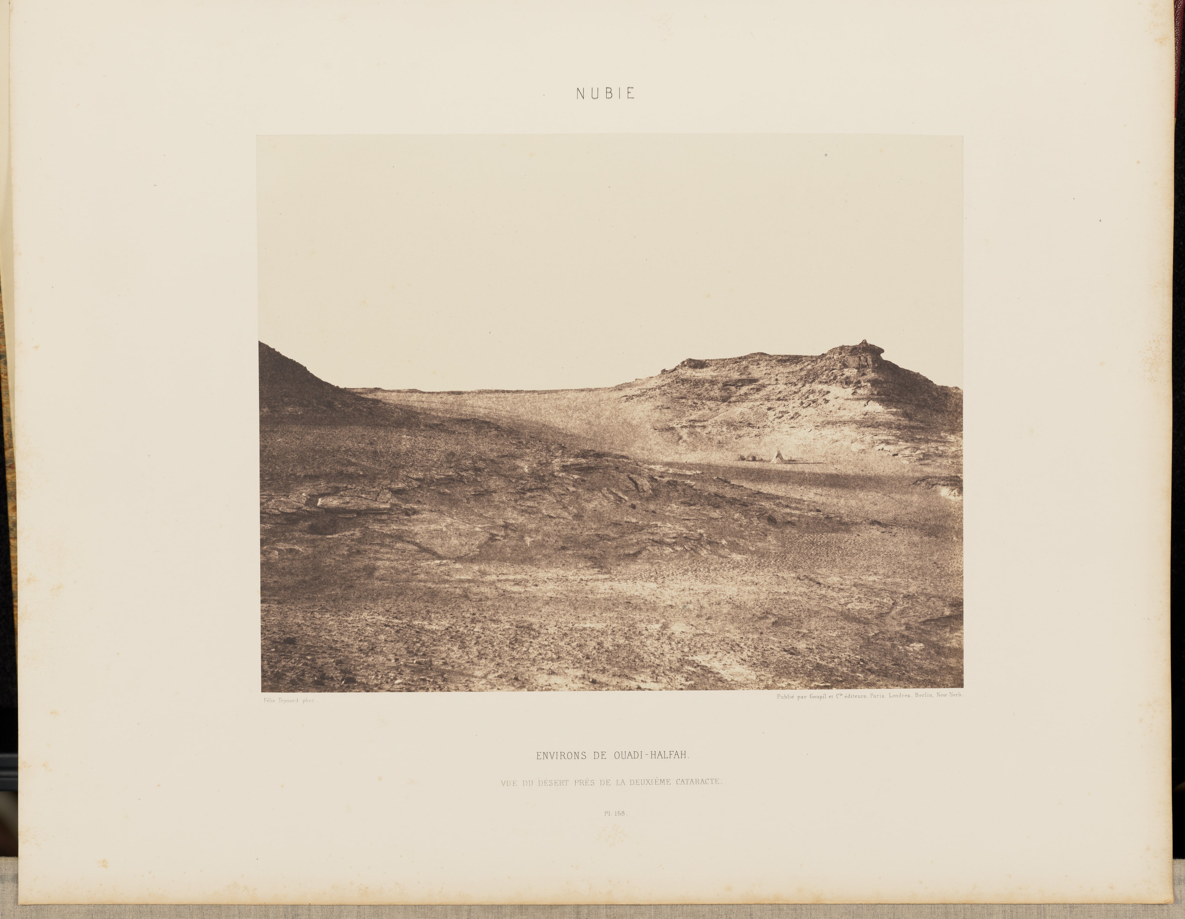 Environs de Quadi-Halfah. Vue du Désert Près de la Deuxième Cataracte