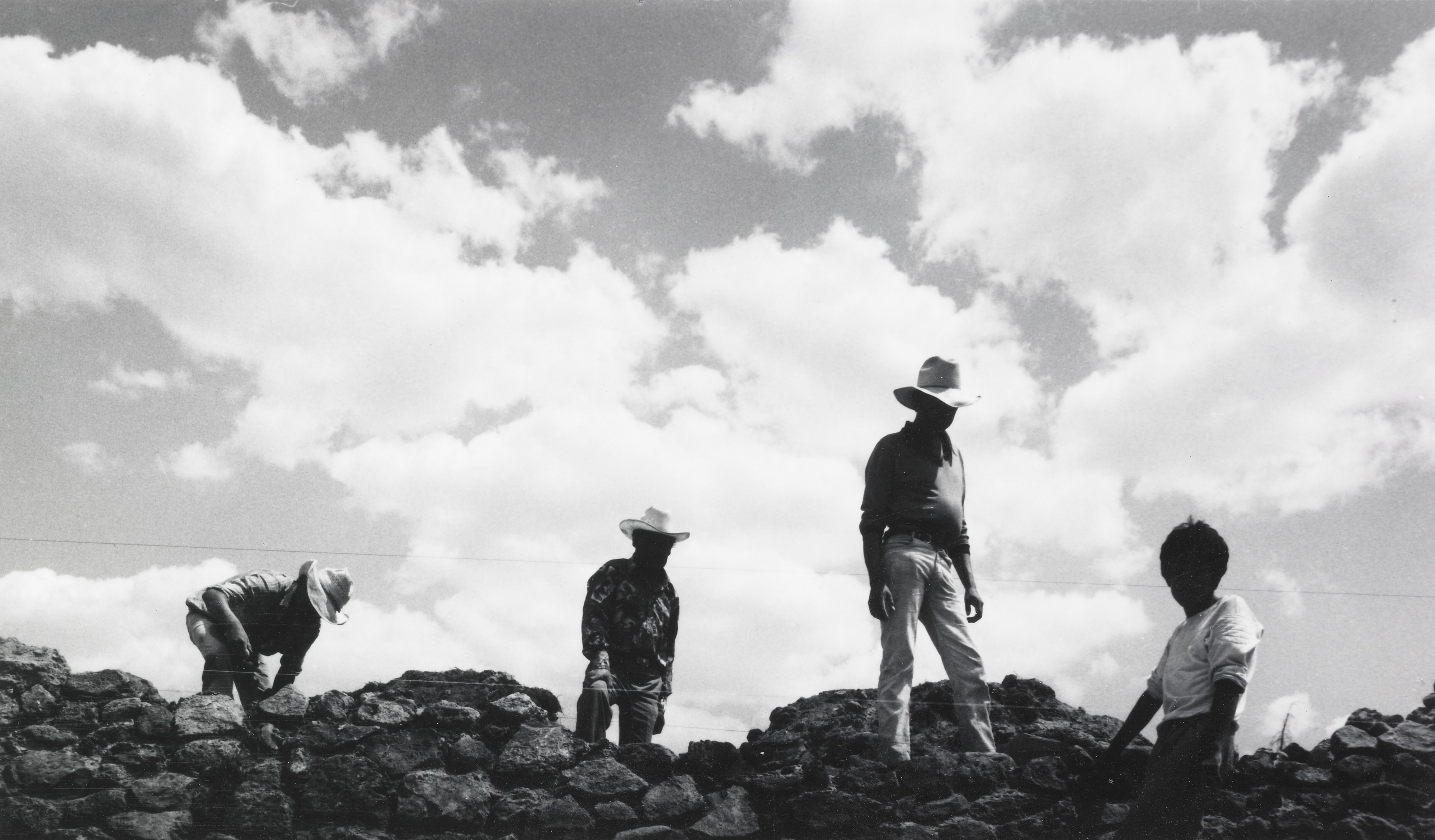 Restorers (De piedra a piedra)