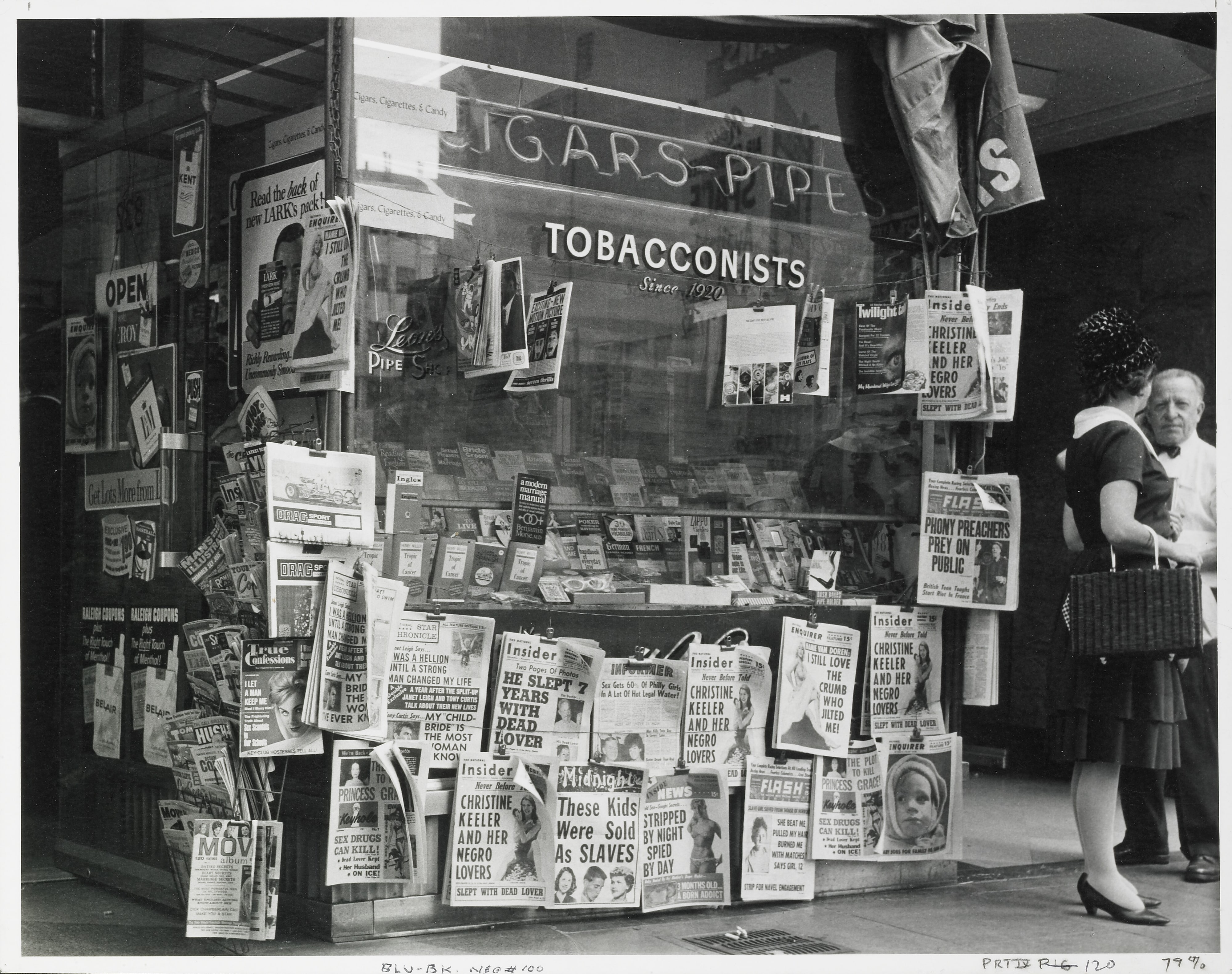Tobacco and Tabloids Compatibly Paired, Venice, California
