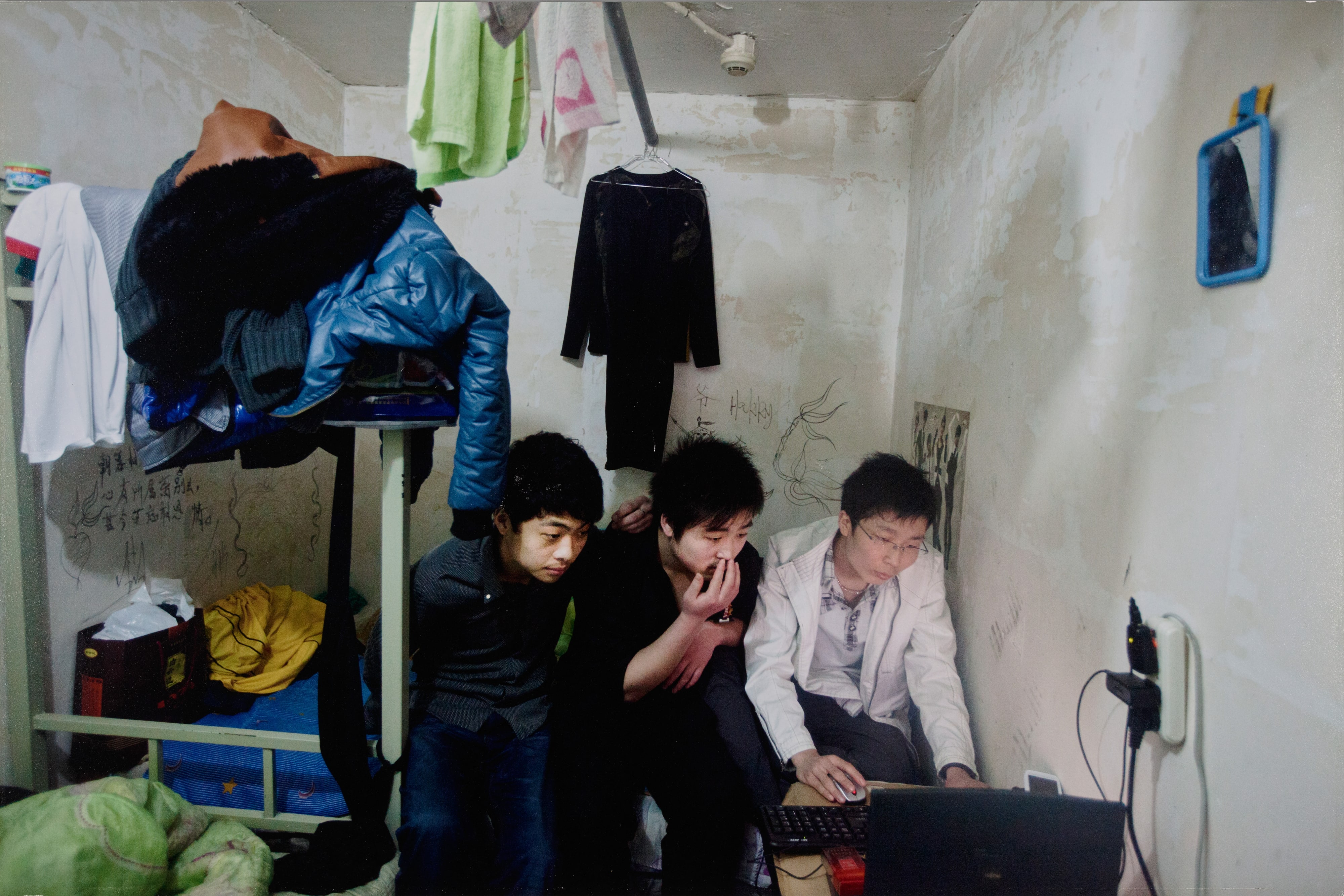 Ling Shenjie, Liu Hao and a friend
