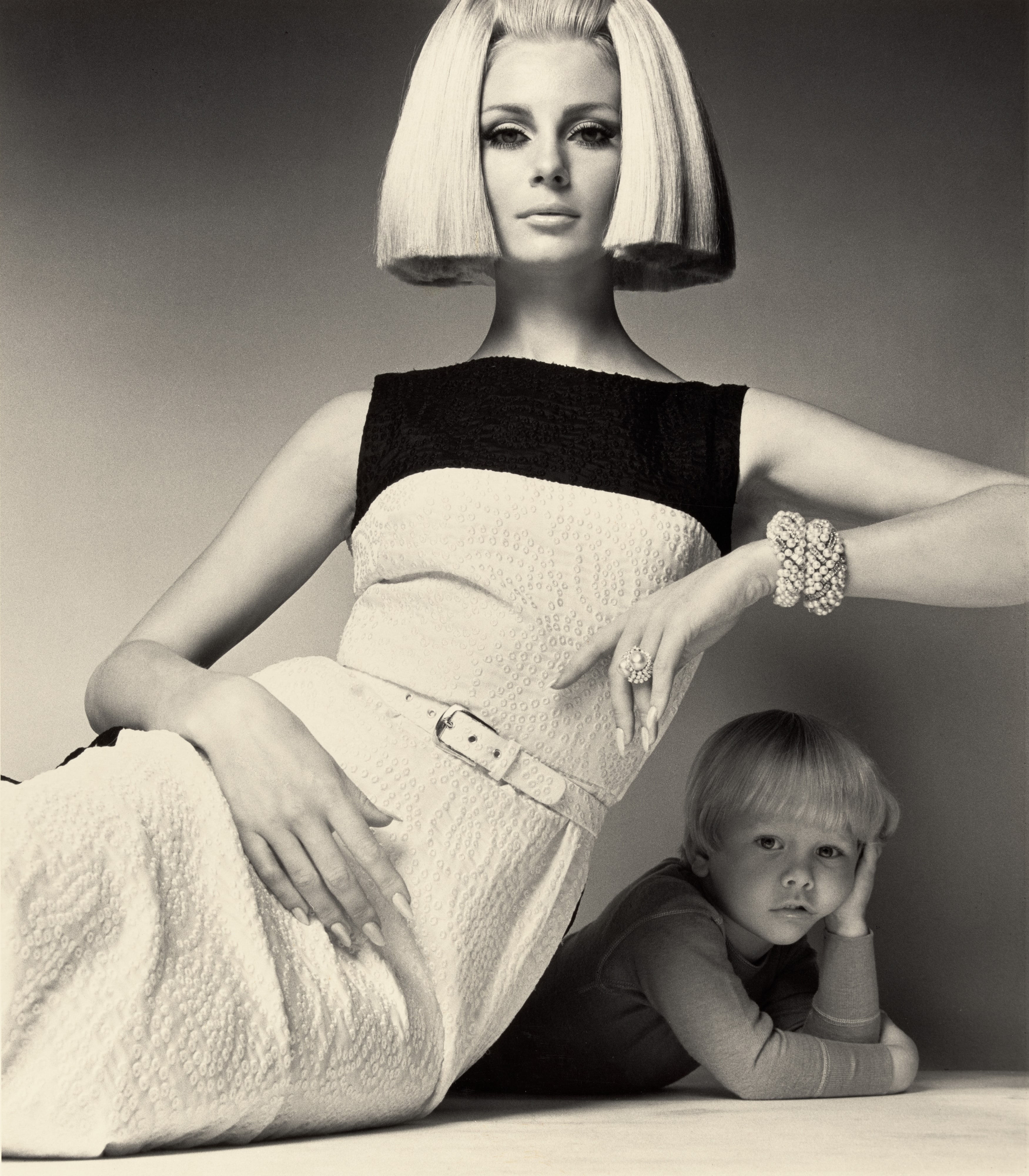 Ann Larson in Mainbocher, Harper’s Bazaar, December 1966