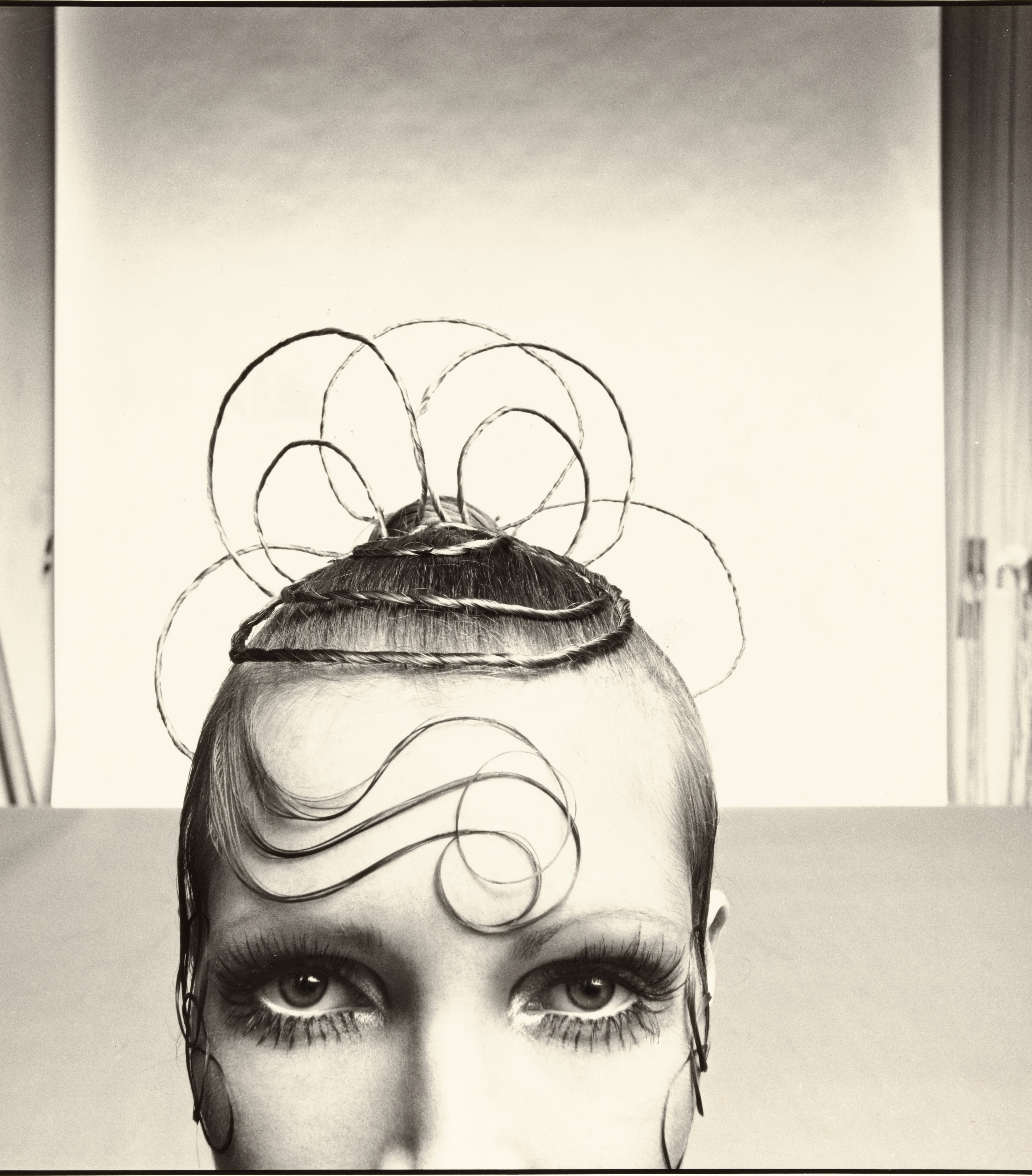 Pat McGuire, Hair Style by Martin Downey, Harper’s Bazaar, January 1969 (Outtake)