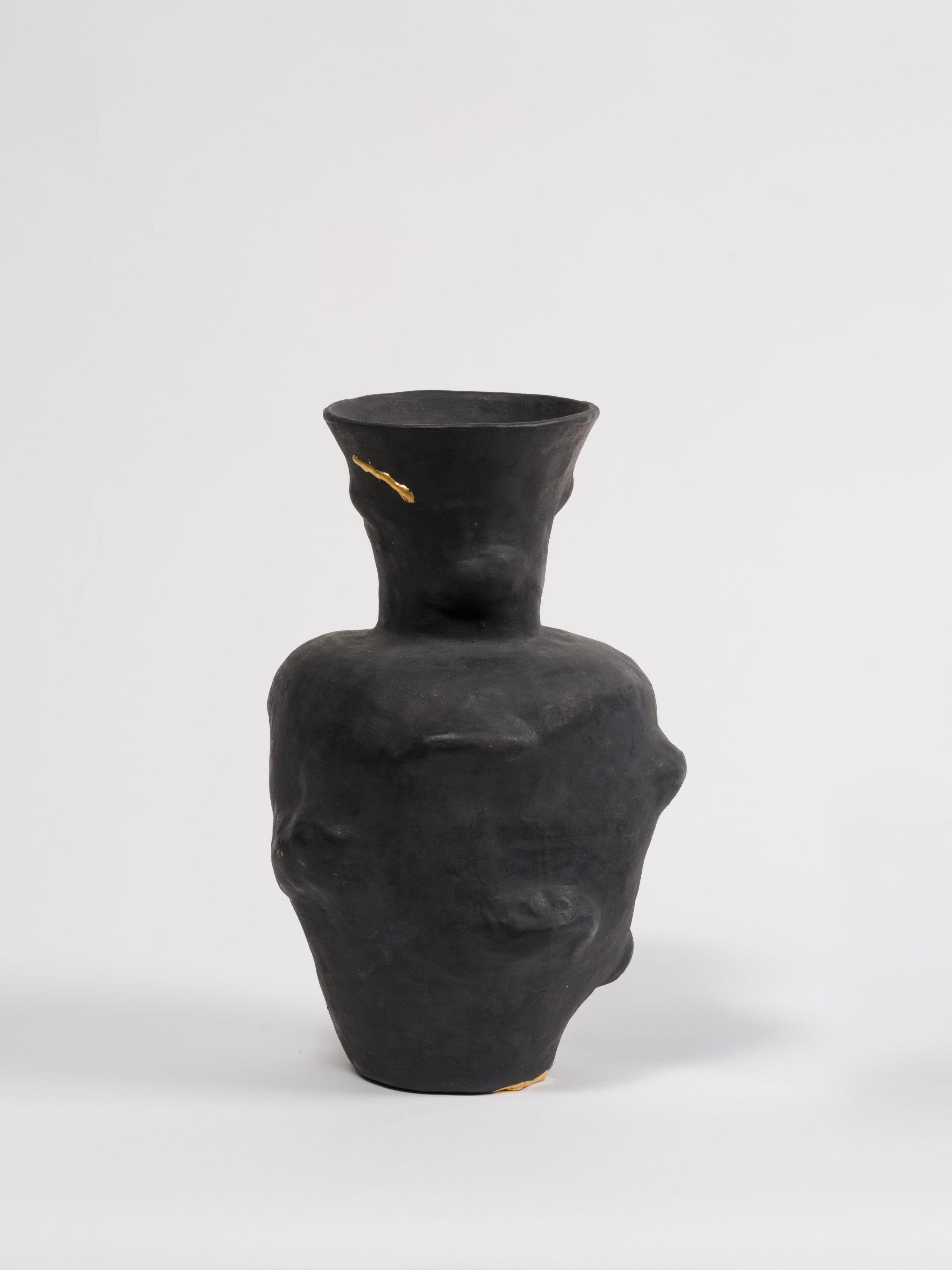 Patterned Vase / Gray