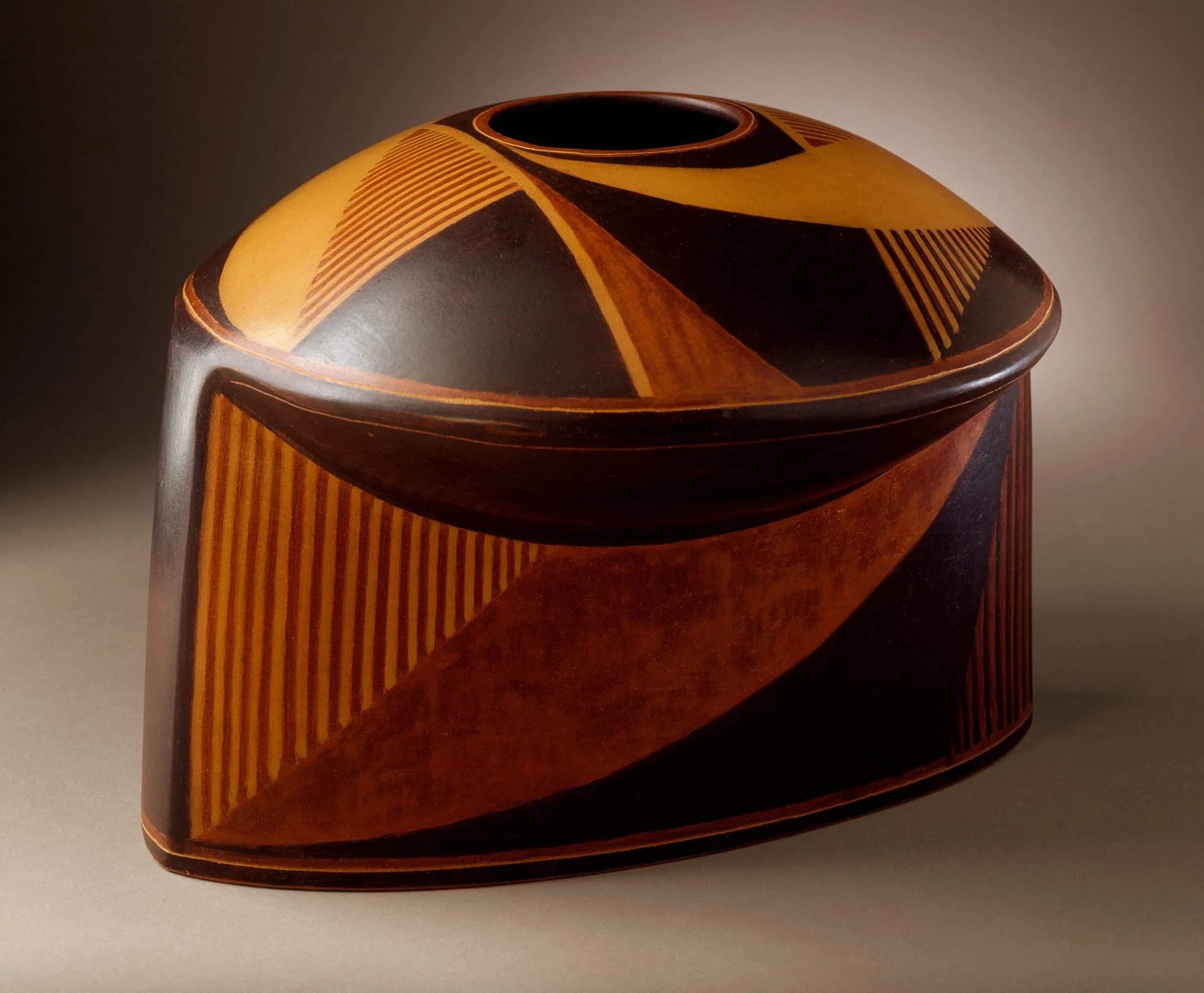 Vase-Rounded Arc