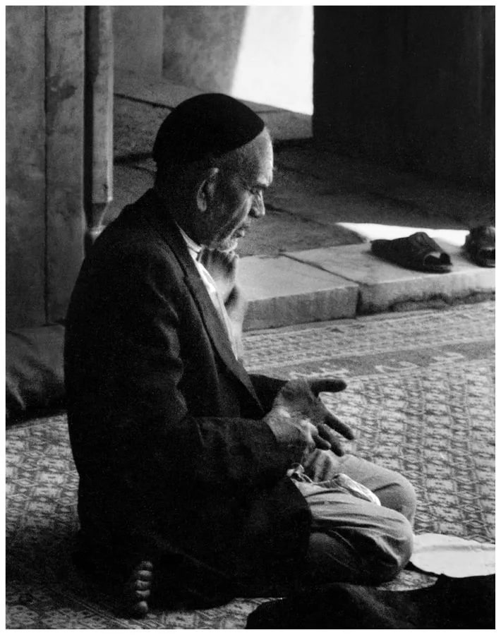 Untitled, from the series Elizabeth Taylor in Iran